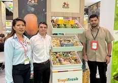 1.       Tropifresh (Colombia) con Claudia Cervantes, Carlos Leal, Mateo Sanchez, exportadores de mango de azucar.