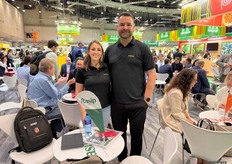 Rasip Agro con Vanessa Von Miller y Ronal Grosselli, exportadores de manzana de Brasil