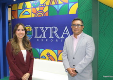 Nicole Siguenza y Mauricio Gonzalez de la empresa Lyra Export.