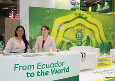 Mabel Alcívar y Lydia Kabysh de la empresa Green Express.