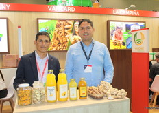 César Cárdenas, gerente general de Vancard y Manuel Díaz, gerente comercial de Biofruits de Perú