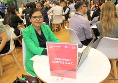 Mirtha Zumaran, representando a Peruvian Exotics.