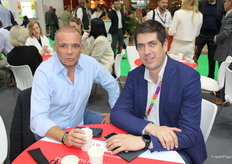 Martín Barros de la empresa Ranco Cherries y Roberto Berkowicz de Gourmet Fresh (cliente de Italia)