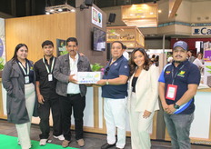 Nueva Esperanza, asociación de productores de Ecuador con Karla Mishel Pachar, George Simbala, Julio Simbala, Manuel Chica, Norma chica y Álvaro Quito.