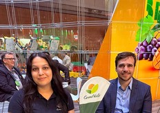 Grand Valle con Alexia Souza y Luca Ballalai, exportadores de uva y mango de Brasil