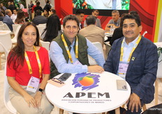 Exportadores de mango de Perú con: Paola Rivera gerente de Aexport, Amichai Rozenfeld CEO de Pachamana Farms, Renzo Muro de Fundo Los Paltos.