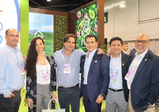José Antonio Castro de Agrokasa, Luciana Valcarcel y Marco Barreto de la empresa Viru, Xavier Equihua, presidente y CEO de Avocados from Peru, Omar Diaz de Westfalia Perú y Arturo Medina de Prohass