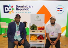 Randolph Guerra y Winston Rosario de la empresa KPL Agro.