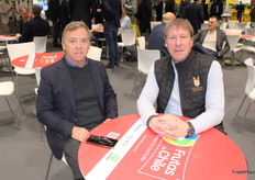 Alejandro Le-roy de la empresa El Camino de Chile a lado de su cliente Patrick Slobbe de Hoofdman Roodzant