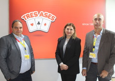 El equipo de Tres Asses con Fernando Gabriel Bohigues, Daniela Aburto y Alejandro Sartor, exportadores de Argentina.