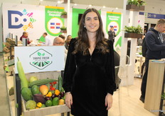 Aracelis Tarascio de Tropic Fresh, en el stand de Rep. Dominicana.
