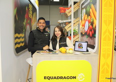 Equadragon Fruit Company con Ramiro Guerrón  y Valeria Valladares.
