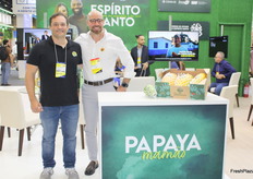 André Vasconcelos, gerente de Mape Frutas y Jonas R. Spindel de Nortefrut, exportador de papaya de Brasil