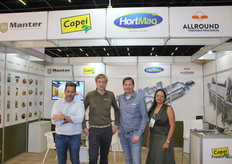 Danilo Lorenzo, representando al Grupo CAPEI, Jarno Habing de Manter, Joost Posthumius de Allround Vegetable Processing y Cristina Veiga del Grupo CAPEI