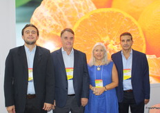 Equipo de Naranjales Guarino de Uruguay con Juan Ignacio Lios, Washinton Guarino, Mónica Coito y Rodolfo Fitipaldo