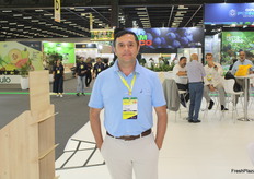 Oscar Chavez de SJ Miller de Honduras