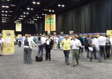 Organización excelente para el registro y acreditación.