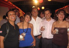 Edith Reyes Villarreal de Damco Maersk; Claudia Barba de Sunland Fruits; Luis Felipe LLona, de LLona Maquinarias: Antonio Barrantes, de Damco Maersk; Auri Palacios, de Sunland Fruits.