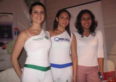 Carolina Fernádez y Any Fernández y Lorena Seminario de Bioconservación Perú y Quality Blue.