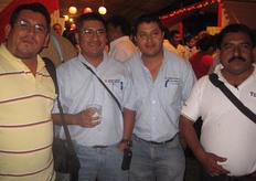 Lázaro Reyes de TQC, José Eloriaga y Vicente López de Química Suiza