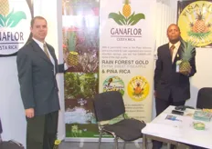 Conrad White y Oscar Moreno de GANAFLOR S.A., (República Dominicana)