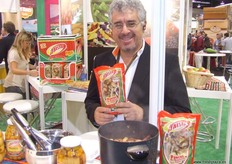 Francisco Menéndez Chiu - Marca YAESTÁ