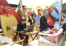 Agrícola Fraiburgo S.A, Contacto: Ricardo Burghardt