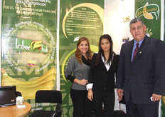 Interfruit, Contacto. Ivan Delgado B,AG - Sharon Robles M.