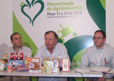 Enrique Stellabatti; Director Oifica en Mexico de Proexport Colombia, Ricardo Vallejo; Vicepresidente de Exportaciones de Proexport y Calos Gonzalez; Director oficina para el Caribe