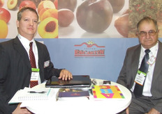 Alberto Escartín, Lic Ivan Walker - FRUTAS ESCARTIN