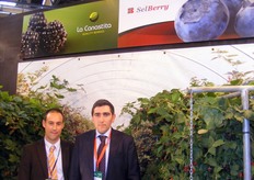 Javier Velo gerente de La Canastita con Cristóbal Pérez de SelBerry