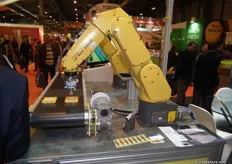 Brazos robóticos manipuladores desarrollados por INDUSER.