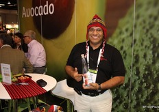 Si miran bien, pueden reconocer también a Arturo, pero ahora como un peruano tradicional :)