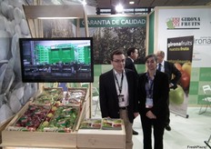 Fidel Lllorens y Roca, en el stand de Girona Fruits, promocionando las manzanas de la provincia catalana de Girona