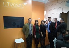 Stand de CITROSOL, de Valencia, con Jorge Bretó, Director Técnico; Carmen Jiménez, Directora de Calidad; Encarna Martí, Responsable de Marketing y Carlos Marín, del Departamento Internacional, presentando sus últimas novedades en soluciones Post Cosecha.