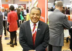 El ministro de Agricultura de Peru, Milton von Hesse La Serna también estaba presente, representando el país.