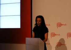 Introduciones de las personas que hablarán durante el evento