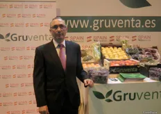Fermín Sánchez, Presidente de Gruventa, presentando su nuevo catálogo de productos.
