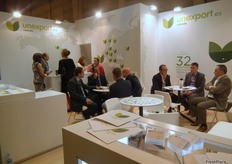 Stand de Unexport en plena actividad.