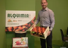 Manuel Baides, de Alquimia Fruits, promocionando la nueva campaña de cítricos con su marca ONYX.