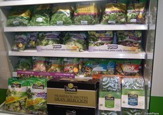 Ensaladas expuestas en el stand de Florette.
