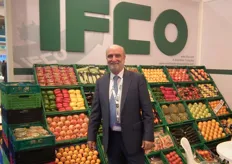 Don Manuel Montero López, Vicepresidente de IFCO SYSTEMS en el Sur de Europa, promocionando los famosos envases desplegables y respetuosos con el medio ambiente.