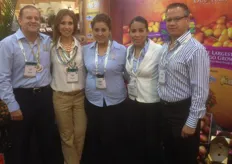Luís y Grimy Díaz, Lorena Landín, Gabriela Luna y Enrique Diaz de Diazteca, exportadora de mango de México.