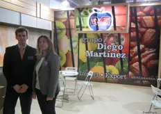 Equipo comercial del Grupo Diego Martínez, en el pabellón de Cataluña.