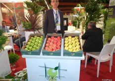 Patrick Soler, en su stand de J.M.C. Fruits empresa francesa especialista en manzanas.