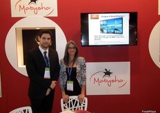 Othman Msefer y Fátima Zahra en su stand de Matysha Maroc.