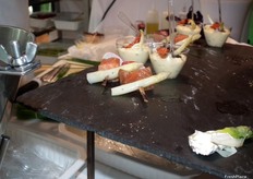 En el stand se ofreccieron degustaciones de platos elaborados con espárrago de Grecia.