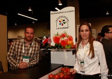 Karina y Orlando Martínez, Invernaderos La Ilusión