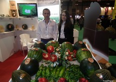 Miembros del stand de Agrollanos, empresa manchega productora y comercializadora de melón y sandía, calabaza cacahuete y pimiento.