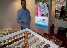 José Antonio Corell, director de J.A. Corell, S.L., empresa de Albacete cosechera y exportadora de ajos y cebollas de todas las variedades.